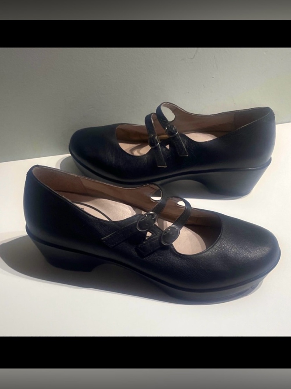 Dansko Womens Josie Mary Jane Shoe  Black